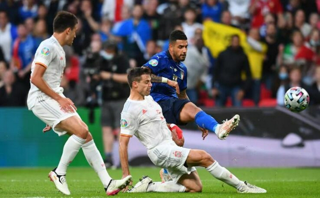 برشلونةوريالمدريدمتىيلتقيانفيمواجهةالكلاسيكو؟